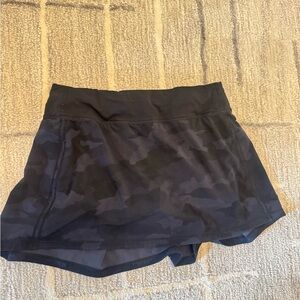 Black Camo Lulu lemon skirt